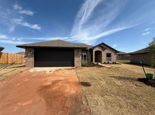 18324 Austin Ct, Edmond, OK 73012