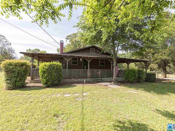 3rd image of 79 Lakeview Cir