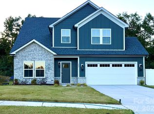 1405 Sanctuary St, Kannapolis, NC 28083