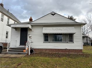 3895 E 151st St, Cleveland, OH 44128