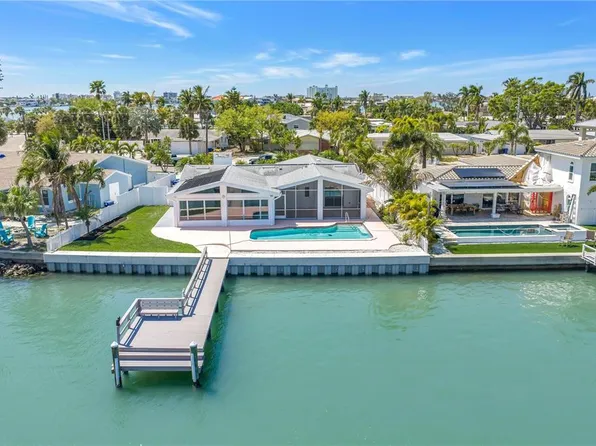 6984 S Shore Dr S, South Pasadena, FL 33707