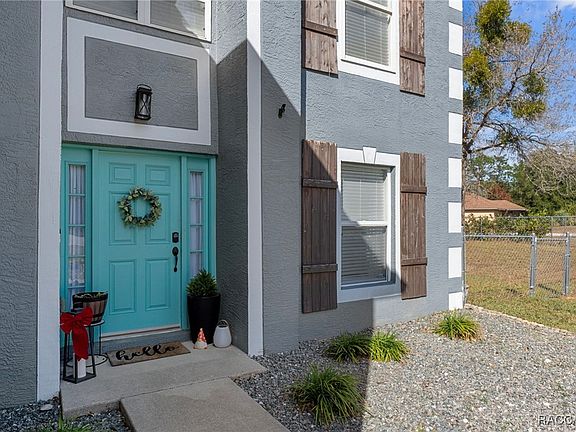 3rd image of 2925 W Century Blvd
