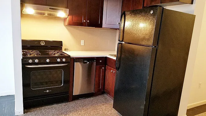 Rented by Azure Realty NY LLC | media 3