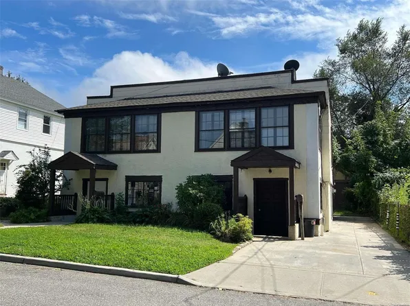 79 Coles Street, Glen Cove, NY 11542