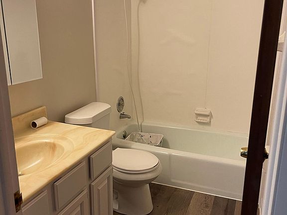 2nd image of 1308 Cambrian Ct