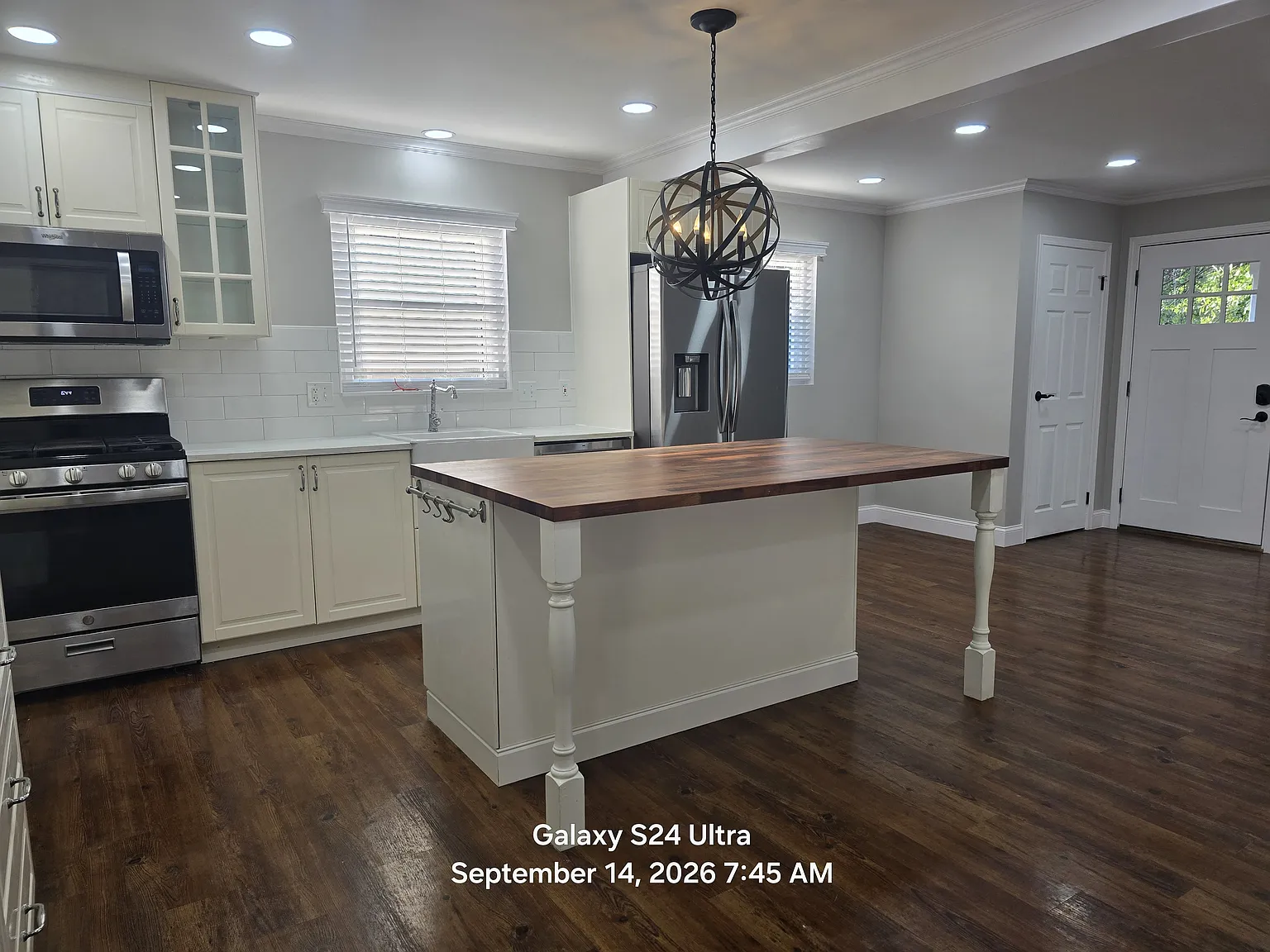 9954 Clearwater Dr — Photo 3