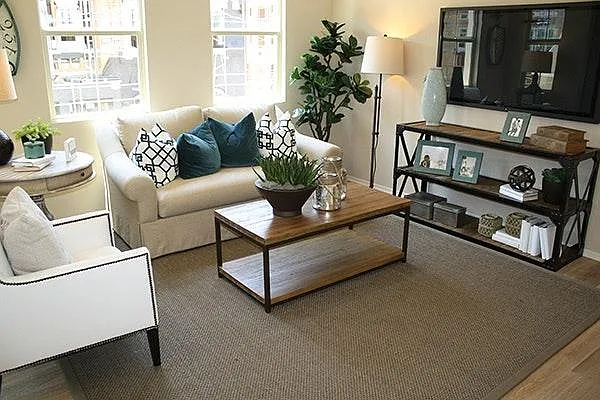 2 bed, 2.5 bath, 1166 sqft, $3,200 — Photo 3