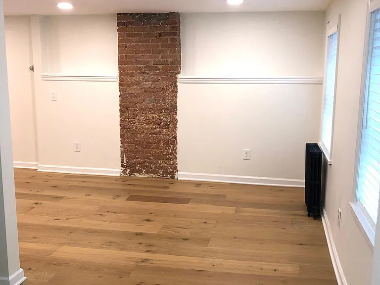 62 Caroline St #2 — Photo 9