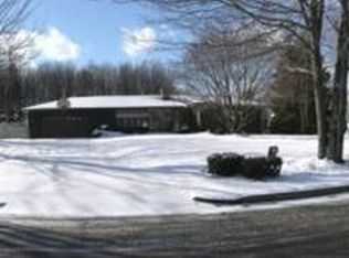 78 Sanford Dr, Jamestown, NY 14701