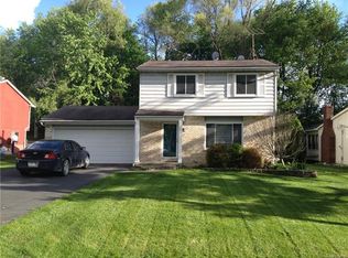 202 Linhart St, Novi, MI 48377