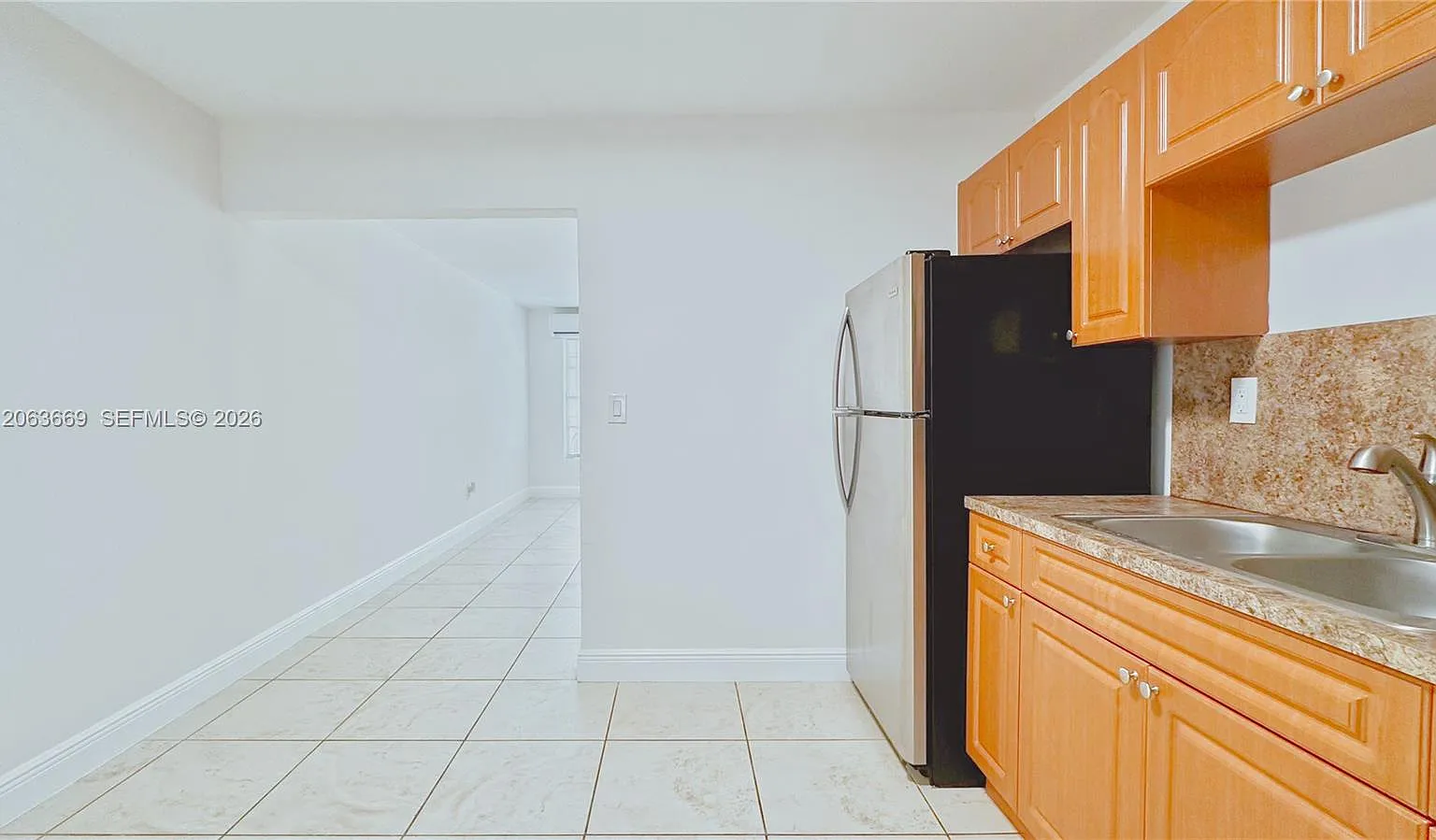 2 bed, 1200 sqft, $2,600 — Photo 3