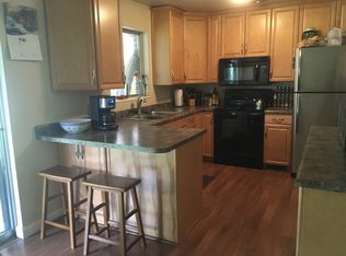 688 E Ben Lomond Ave, South Ogden, UT 84403