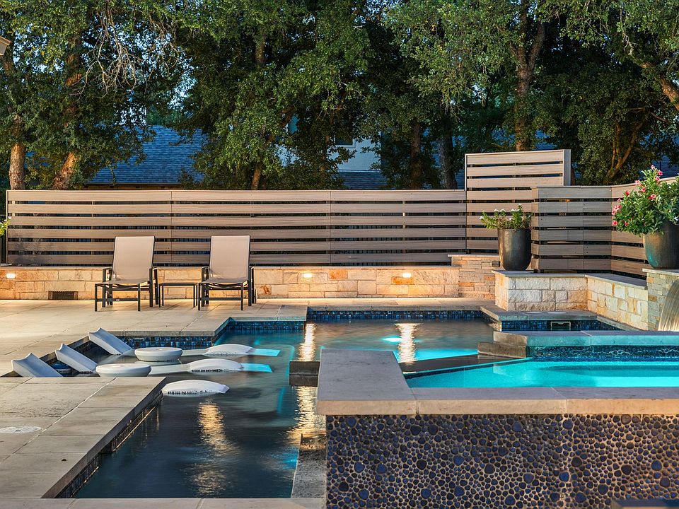 1st image of 425 Bunker Ranch Blvd