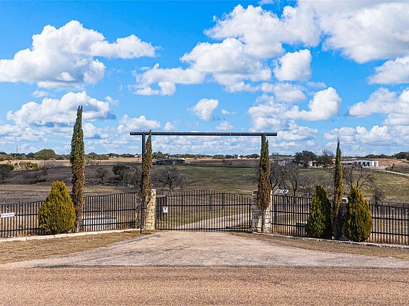 3rd image of 2820 Talbert Ranch Rd