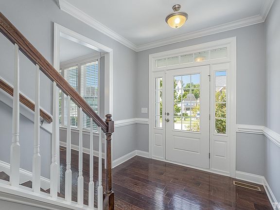 5th image of 512 Walker Ranch Dr