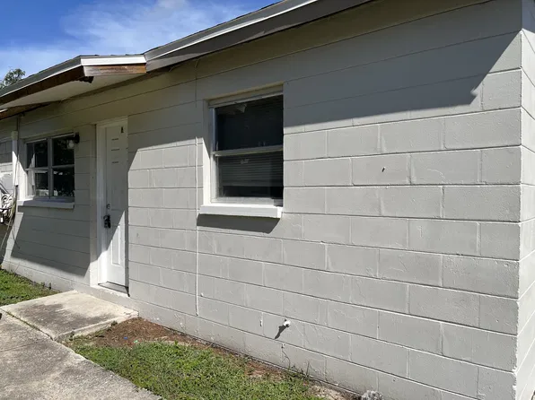 9612 N 10th St, Tampa, FL 33612