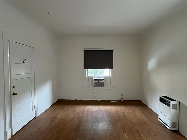 4510 N Figueroa St #1 — Photo 12