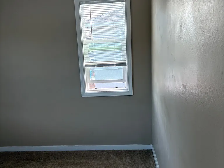 1411 E 3rd Ave #6 — Photo 9