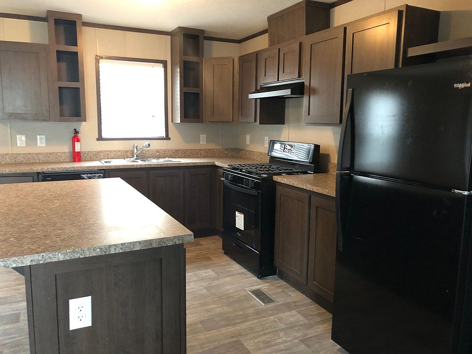 1st image of 478 Hampshire Dr