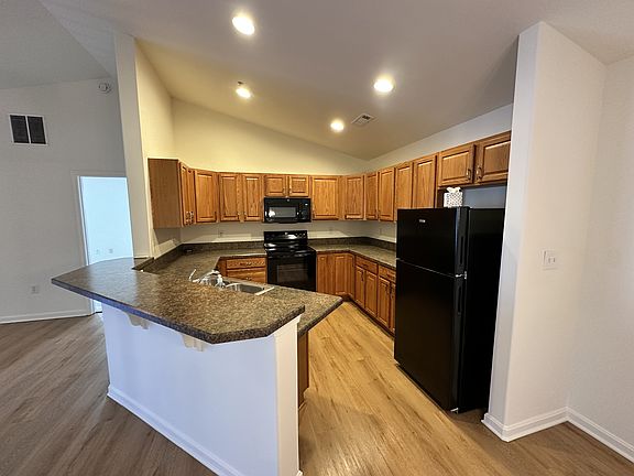 5th image of 4303L Summer Brook Way #1