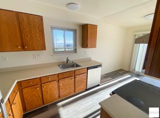 50 Clay Ct, Novato, CA 94949