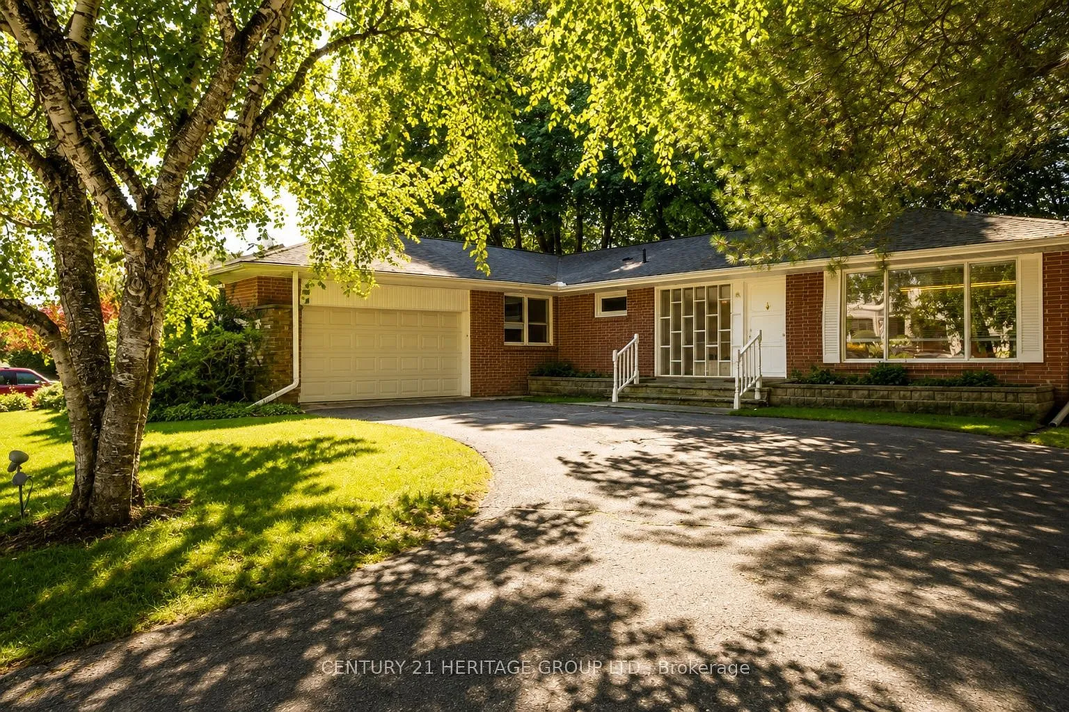 3 bed, $4,500 — Photo 3