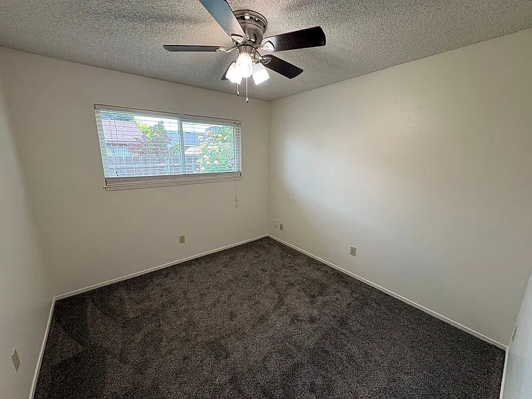 1927 S Julieann Ct — Photo 12