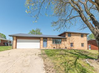 9636 E Randal St, Columbus, IN