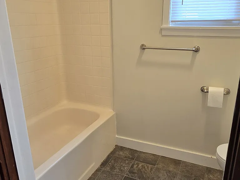 Main bathroom