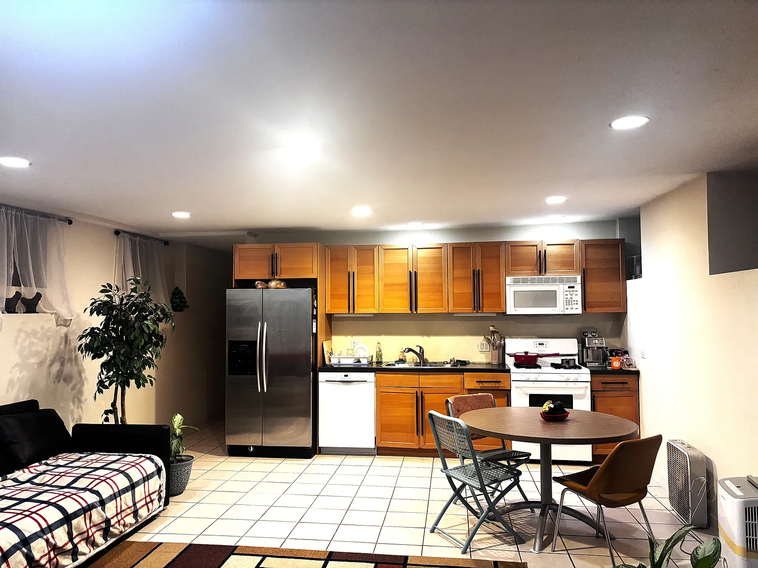 2 bed, $1,500 — Photo 1