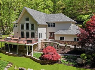 4757 Upper Mountain Rd, New Hope, PA 18938