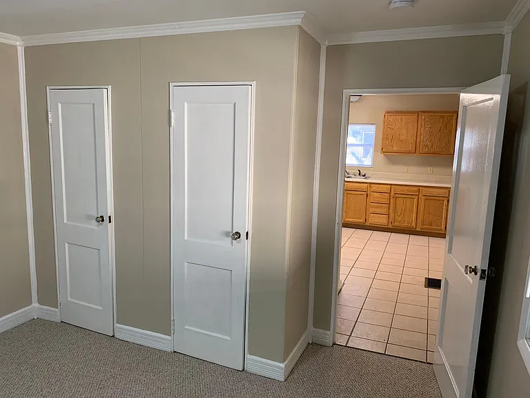 606 S Mattis Ave #2 — Photo 5