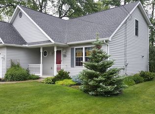 3421 Amherst Rd, Erie, PA 16506