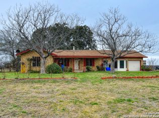 2643 Business Loop 181 N, Floresville, TX 78114