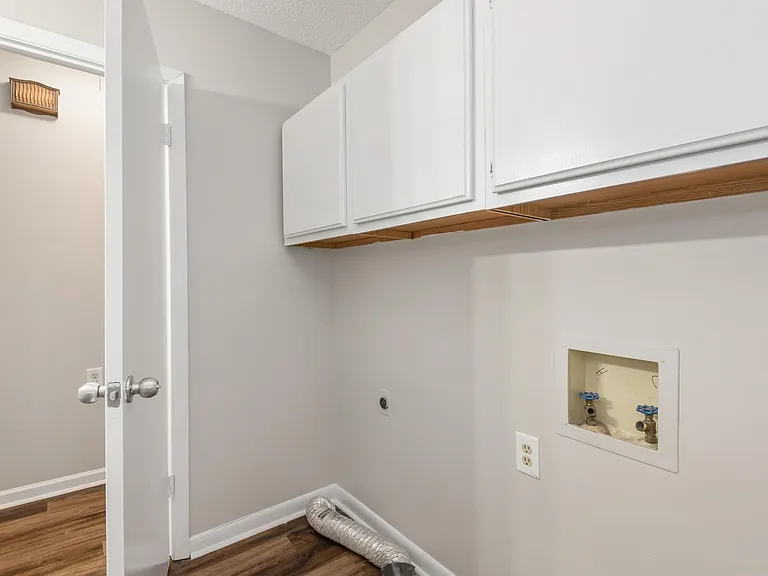 5126 Middle Ridge Ln — Photo 20