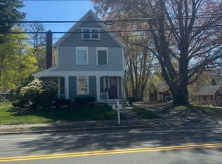 89 Main St, Rowley, MA 01969