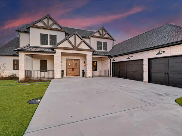 18908 W Grand Pine Cir, Montgomery, TX 77356