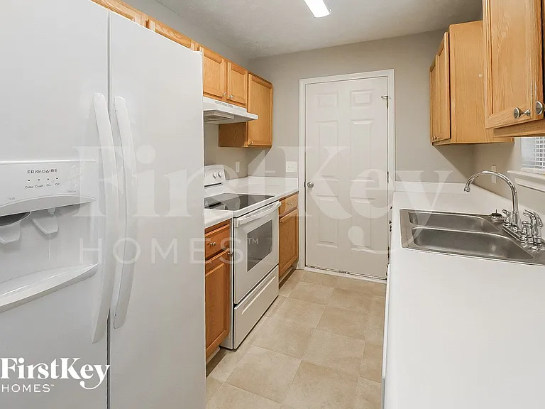 22 Chelsea Ln — Photo 7