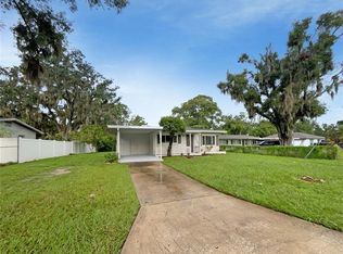 1103 N Nancy Ter, Plant City, FL 33563