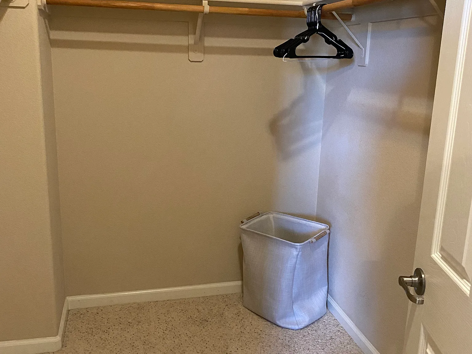3 bed, $5,250 — Photo 4