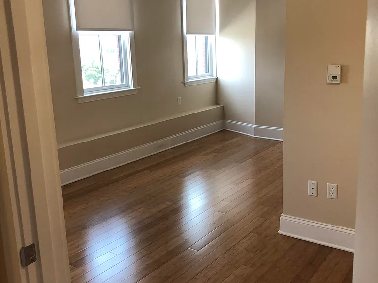 7 Marshall St #403 — Photo 3