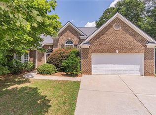3314 Dilmus Dr, Powder Springs, GA 30127