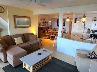 135 Nauhaught Bluffs Rd, Wellfleet, MA 02667