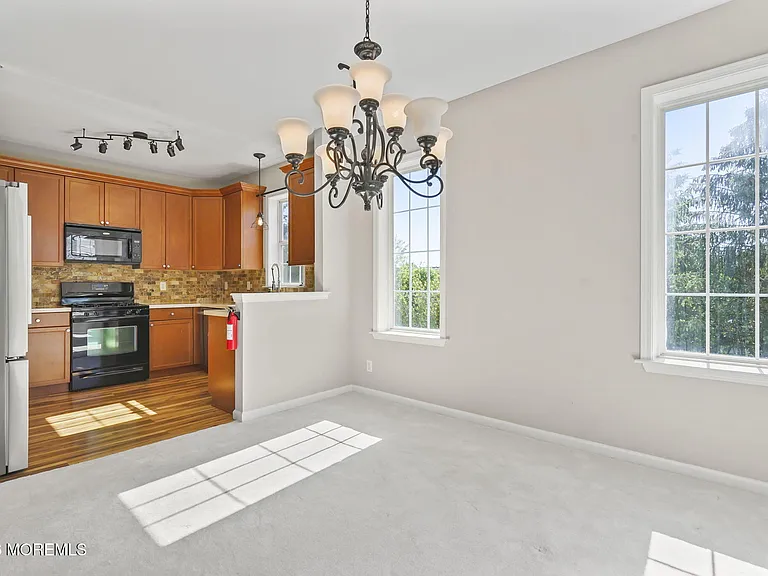 327 Mill Pond Way — Photo 13