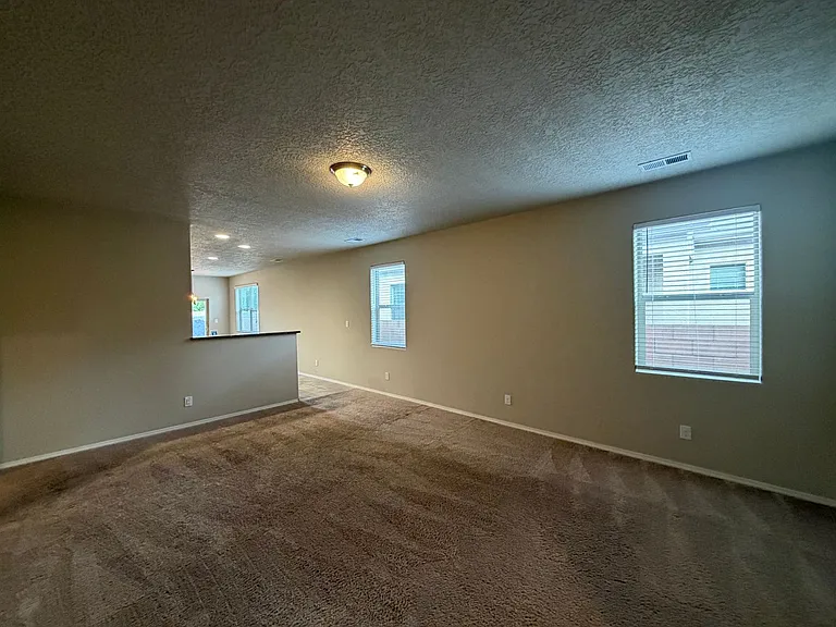 7005 Silver Moon Rd NW — Photo 7