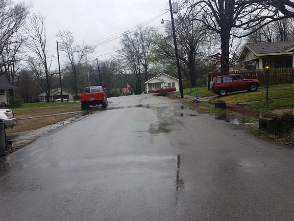 5th image of 250 Lilly St