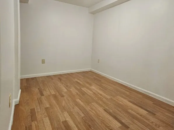 325 64th Street image 7 of 9