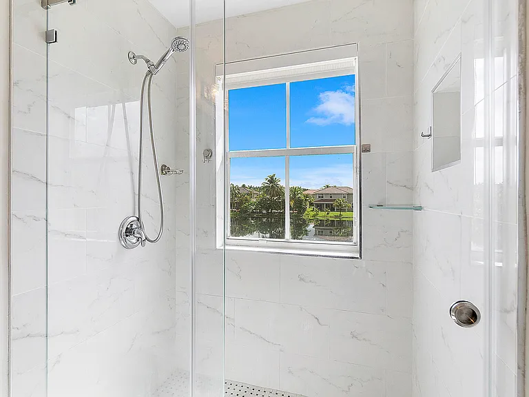 3923 SW 169th Ter — Photo 16