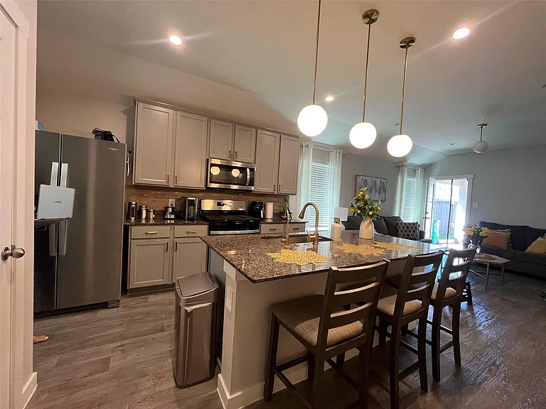 31642 Featherstone Trl — Photo 5