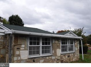 8724 Verree Rd, Philadelphia, PA 19115